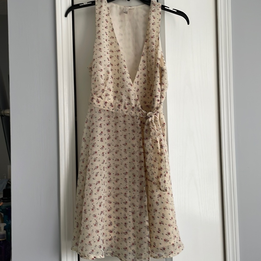 Forever 21 wrap front dress Small